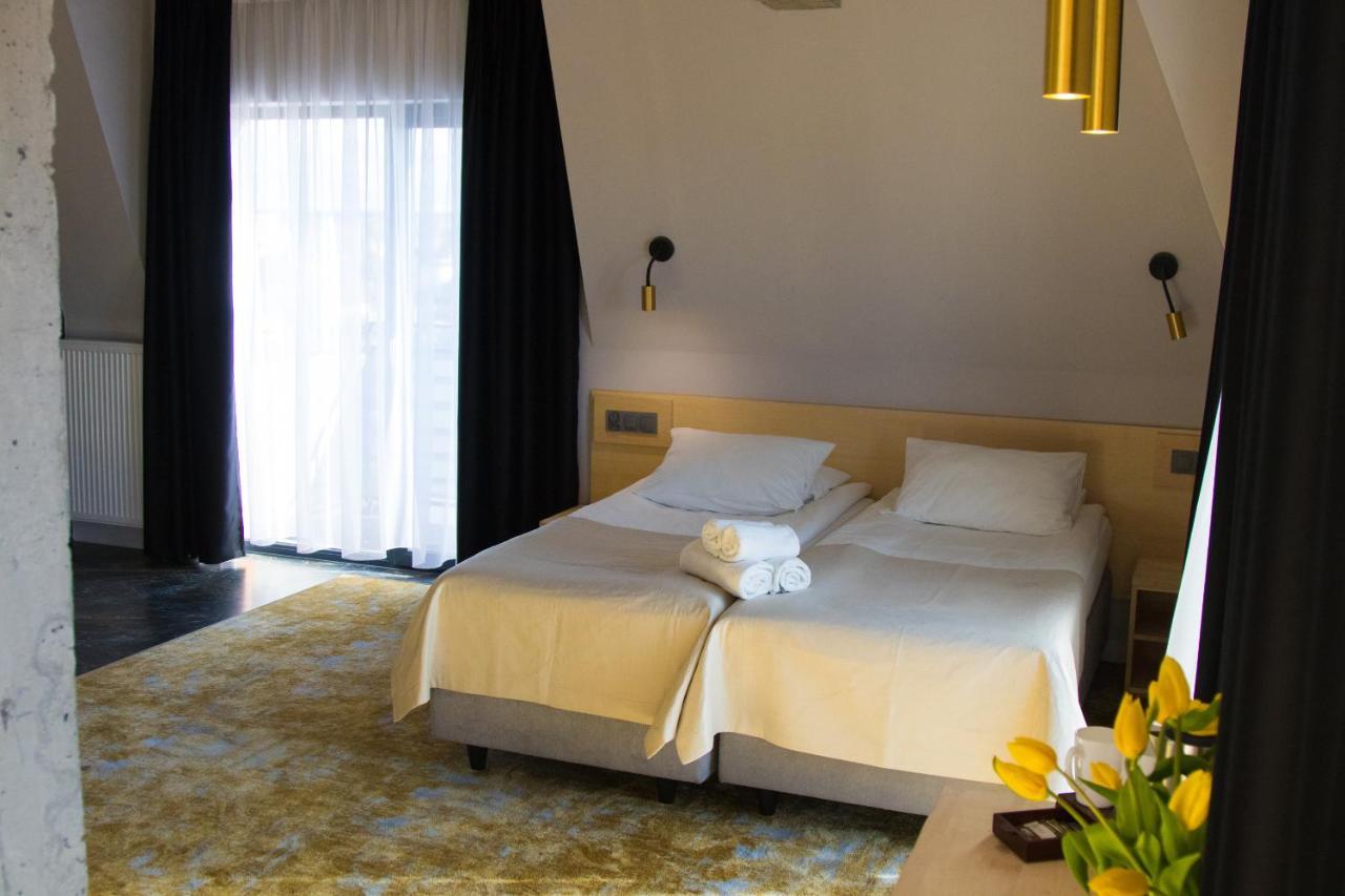 Amber Port Otel Darlowko Dış mekan fotoğraf