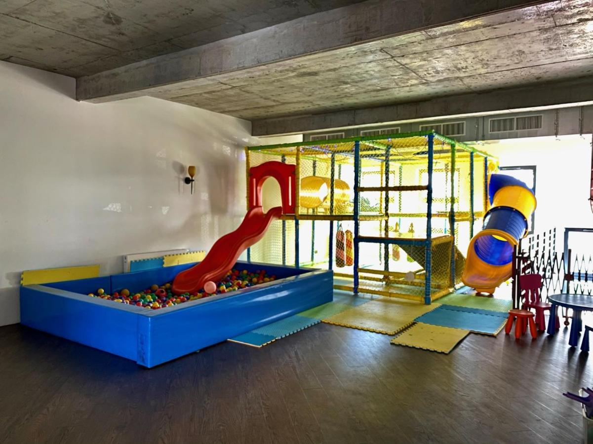 Amber Port Otel Darlowko Dış mekan fotoğraf