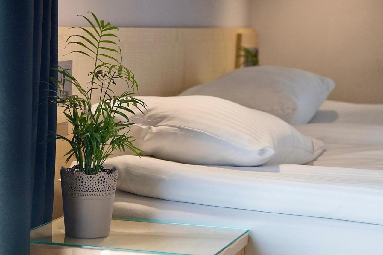 Amber Port Otel Darlowko Dış mekan fotoğraf