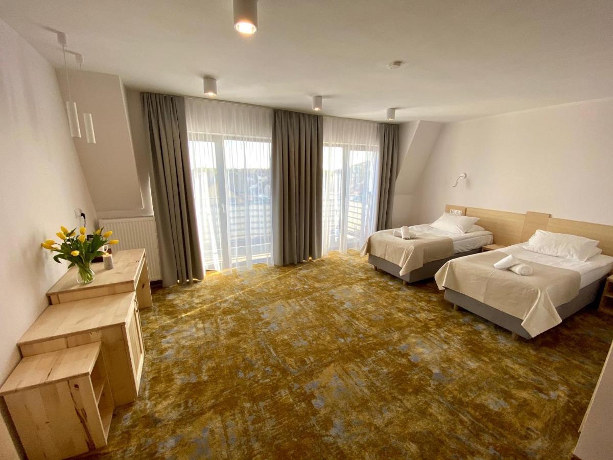 Amber Port Otel Darlowko Dış mekan fotoğraf